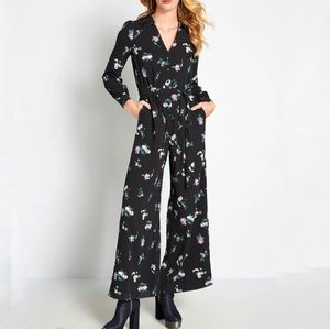 Modcloth Floral Wide Leg Jumpsuit Large Black Print Style Everything and more